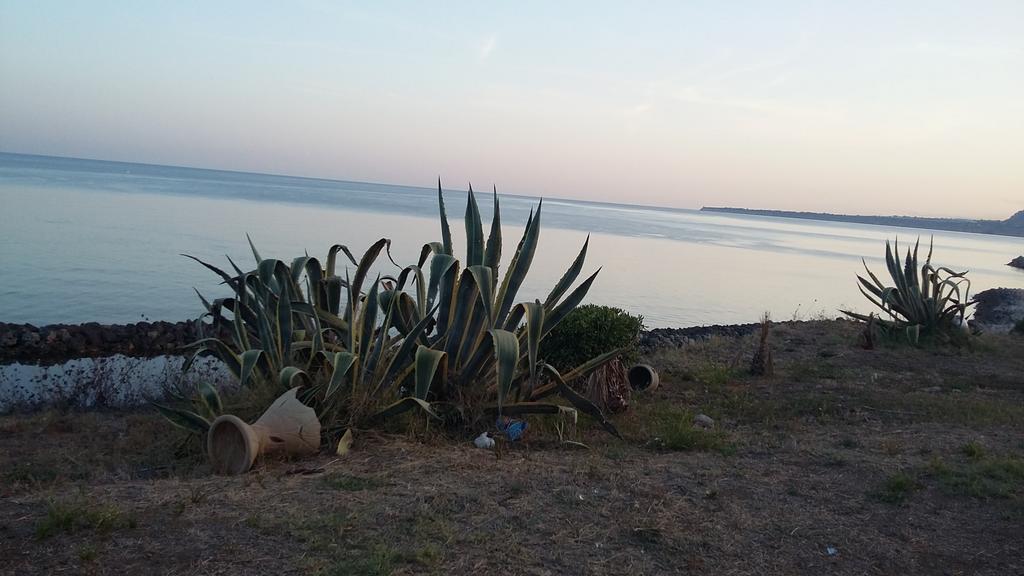 Le Bistro Trappeto Trappeto (Sicily) Εξωτερικό φωτογραφία