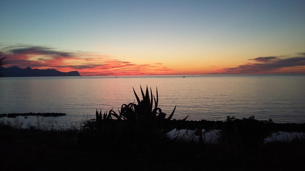 Le Bistro Trappeto Trappeto (Sicily) Εξωτερικό φωτογραφία